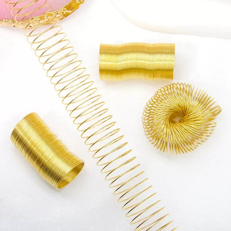 Memory Coil-A pen suitable for creating a surround-style look